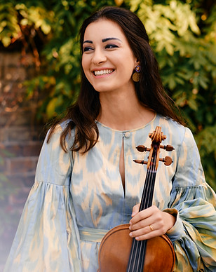 01-Muriel-Razavi©Verena-Bruening.jpeg